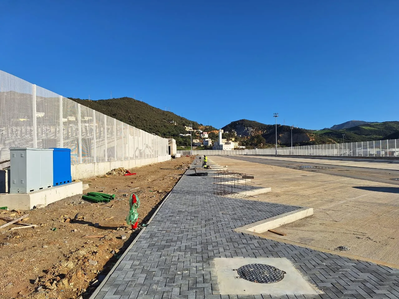 Zona Logística Alta Segurança — Secufence 4/6/4 RAL 9010 Branco