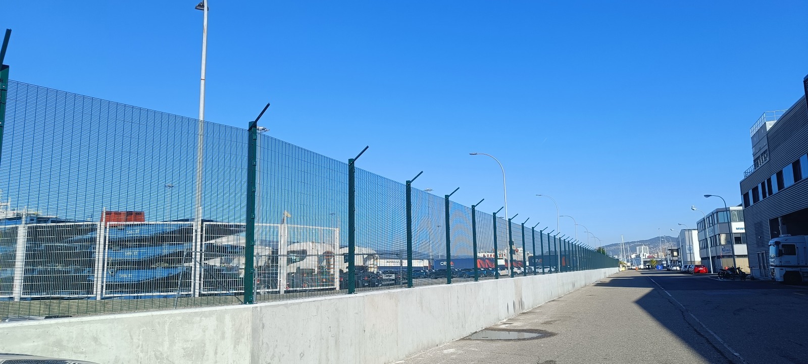 Infraestrutura Portu&aacute;ria foto 4